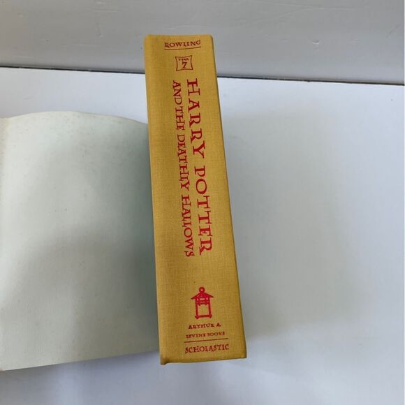 FIRST EDITION HARRY POTTER AND THE GOBLET OF FIRE.  HARDCOVER - Picture 5 of 11
